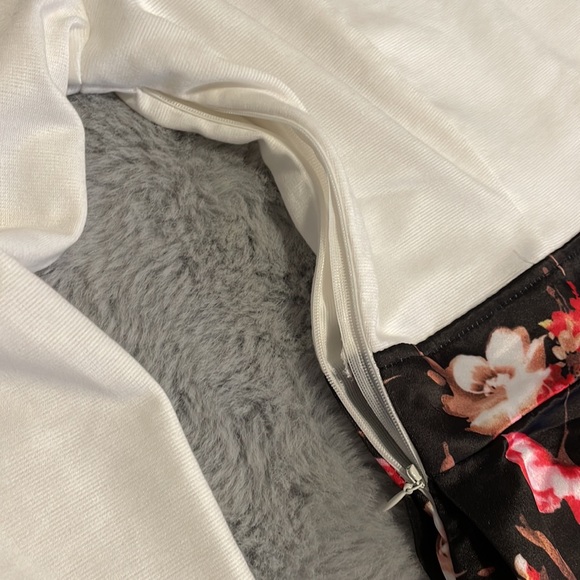 Short Dress - Picture 3 of 3